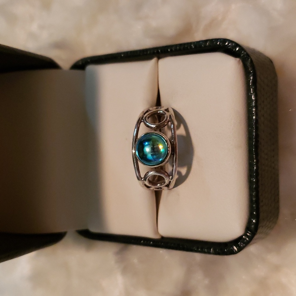 EUC Sterling Silver, Rainbow Metallic Ring, Size 6